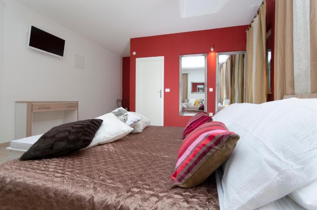Africa Apartmán *
